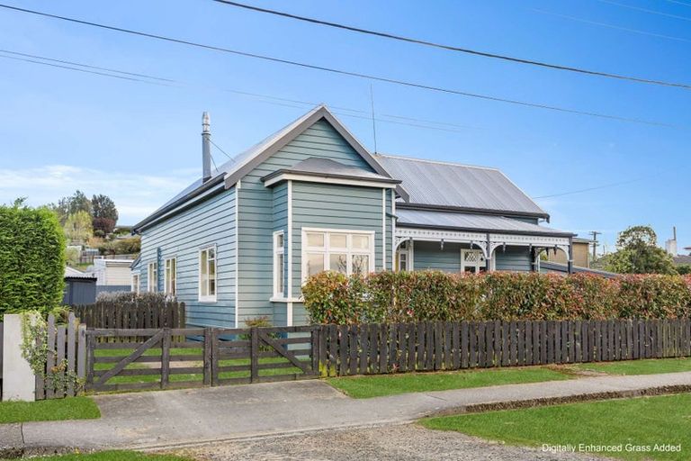 Photo of property in 3 Joseph Street, Gore, 9710