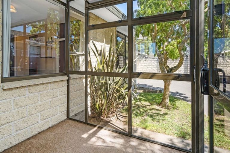 Photo of property in 1/771 Main North Road, Belfast, Christchurch, 8051