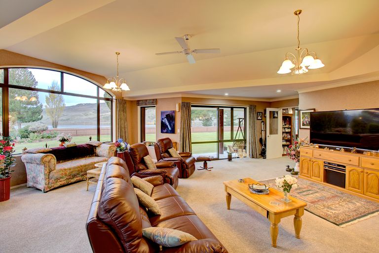 Photo of property in 2 Bell Avenue, Cromwell, 9310