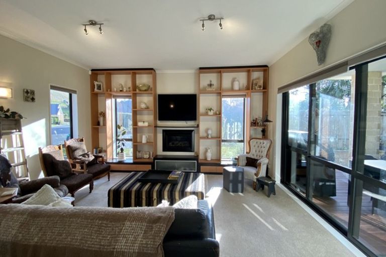 Photo of property in 6 Bridgewater Lane, Stoke, Nelson, 7011