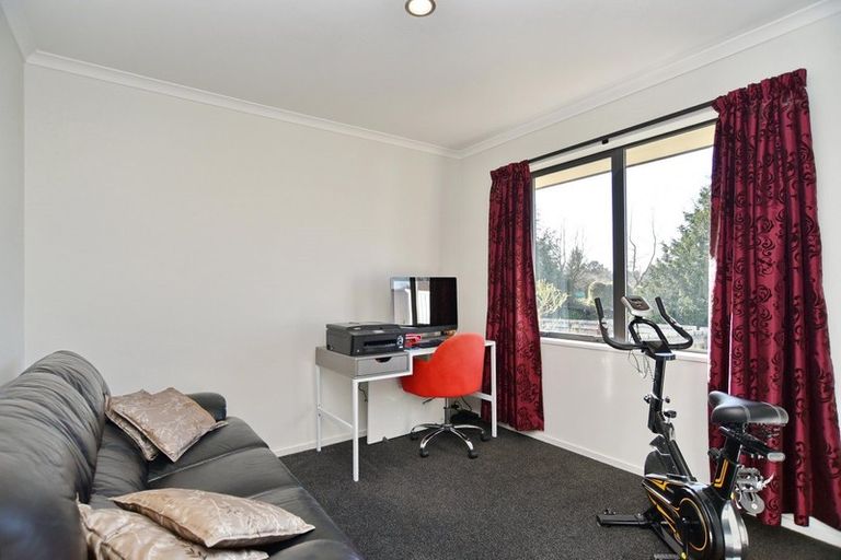 Photo of property in 87 Enverton Drive, Rangiora, 7400