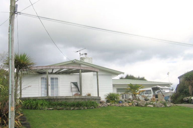 Photo of property in 18 Rostrevor Place, Tihiotonga, Rotorua, 3015