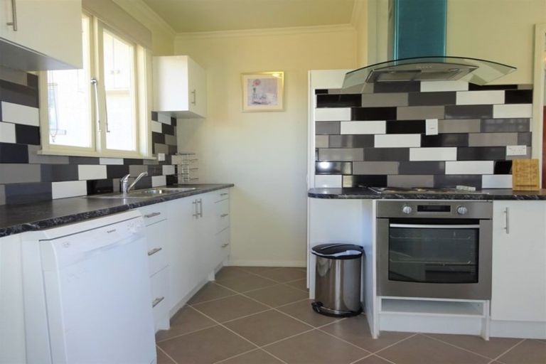 Photo of property in 36 Seabury Avenue, Foxton Beach, Foxton, 4815