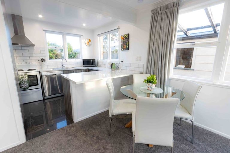 Photo of property in 6a Patricia Avenue, Hamilton East, Hamilton, 3216