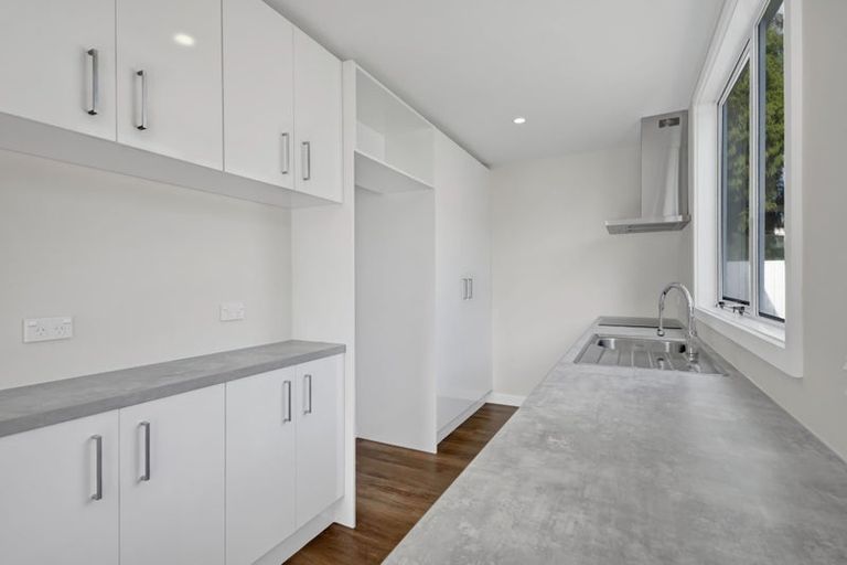 Photo of property in 16 Maire Street, Inglewood, 4330