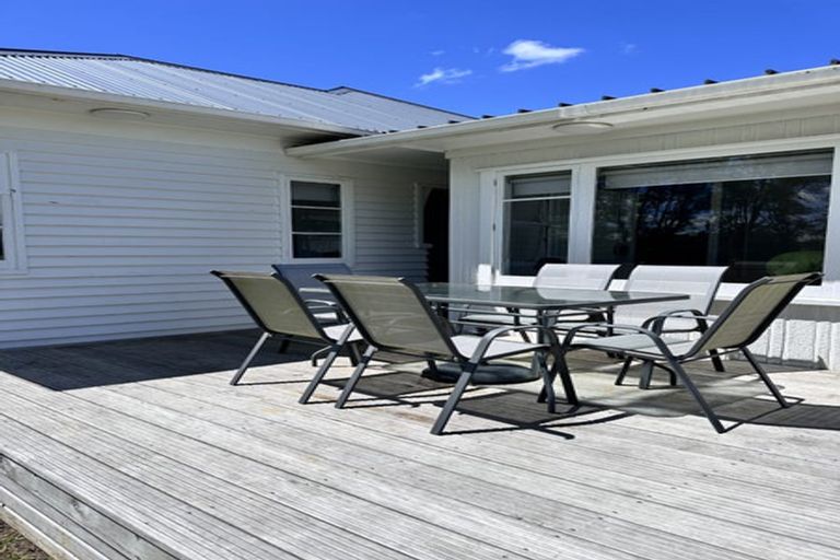 Photo of property in 5 Toutouwai Lane, Inglewood, 4330