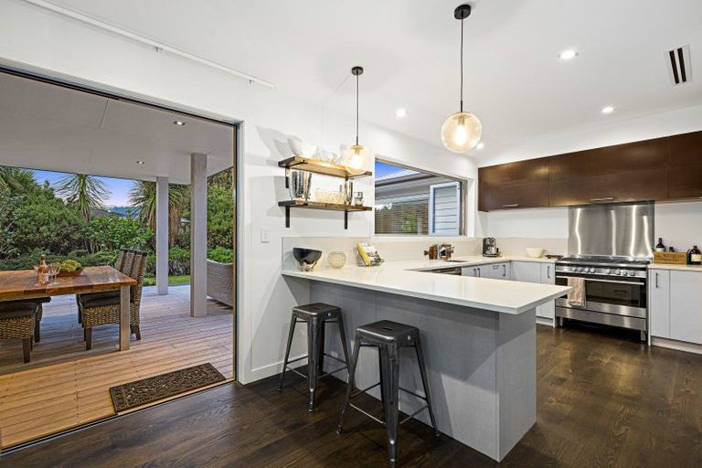 Photo of property in 5 Wrybill Way, Point Wells, Warkworth, 0986