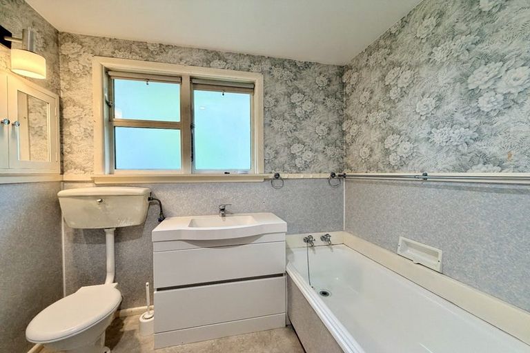 Photo of property in 23 Saint Clio Street, Ilam, Christchurch, 8041