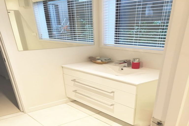 Photo of property in 143a Oceanview Road, Mount Maunganui, 3116