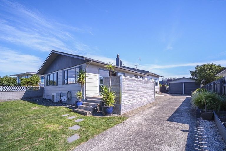 Photo of property in 47 Fergusson Street, Stoke, Nelson, 7011