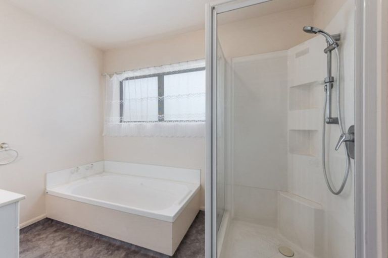 Photo of property in 31 Seddon Street, Wallaceville, Upper Hutt, 5018