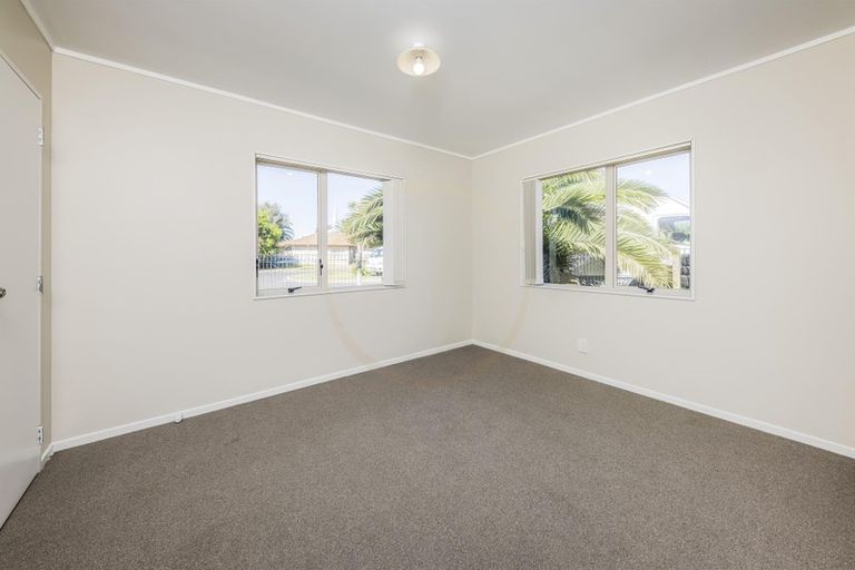 Photo of property in 136 Coronation Road, Mangere Bridge, Auckland, 2022