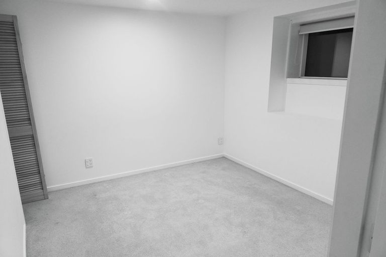 Photo of property in 29 Kingston Heights Road, Kingston, Wellington, 6021