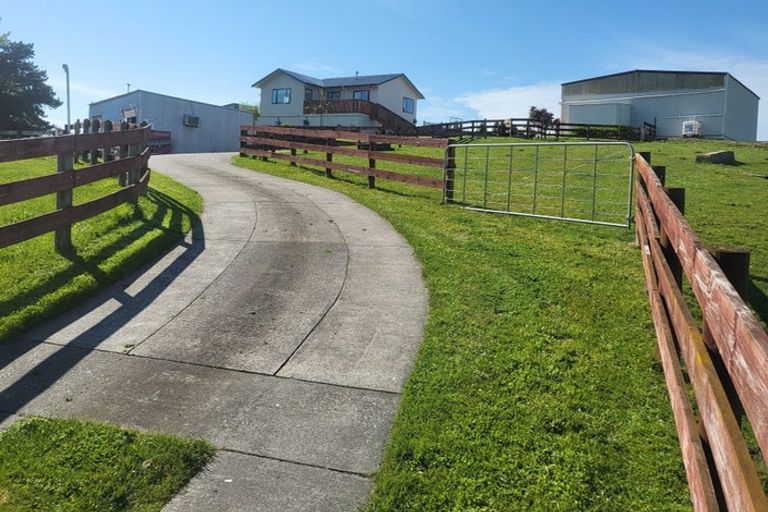 Photo of property in 1 Watts Street, Waipawa, 4210