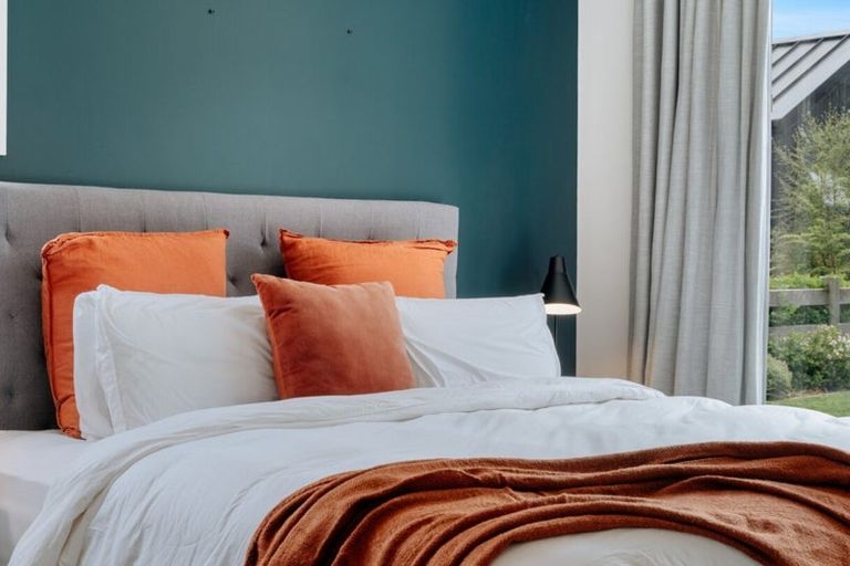 Photo of property in 2 Jacks Point Rise, Jacks Point, Queenstown, 9371