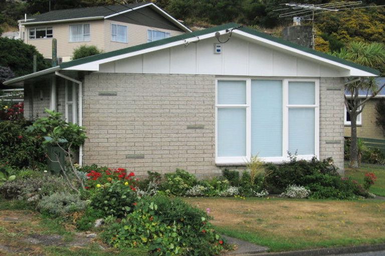 Photo of property in 51 Montreal Grove, Kingston, Wellington, 6021