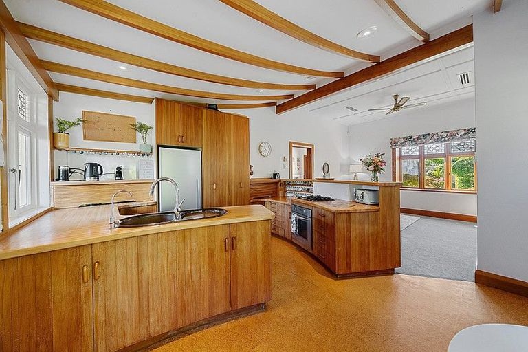 Photo of property in 20 Montague Street, Alicetown, Lower Hutt, 5010