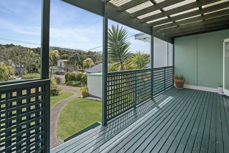 Photo of property in 22 Otanerua Road, Hatfields Beach, Orewa, 0931