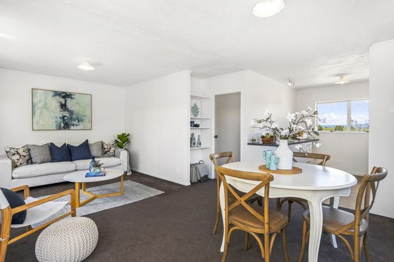 Photo of property in 114c Simpson Road, Papamoa Beach, Papamoa, 3118