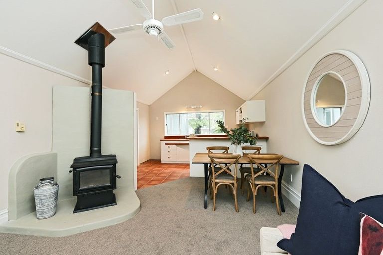 Photo of property in 600 Victoria Street, Hastings, 4122