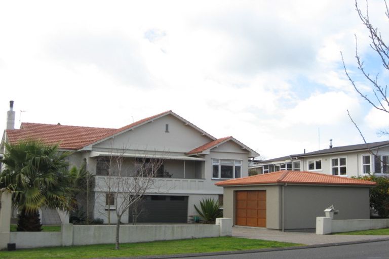 Photo of property in 11 Chambers Street, Havelock North, 4130