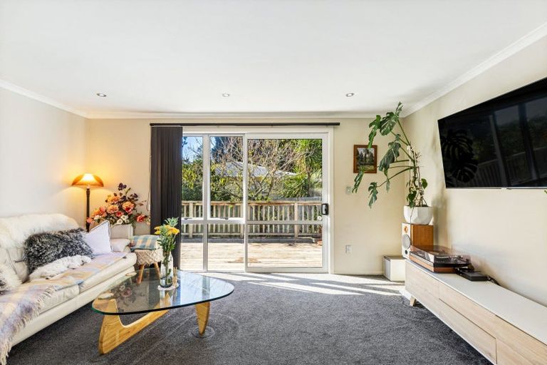 Photo of property in 36 Mildmay Road, Henderson, Auckland, 0610