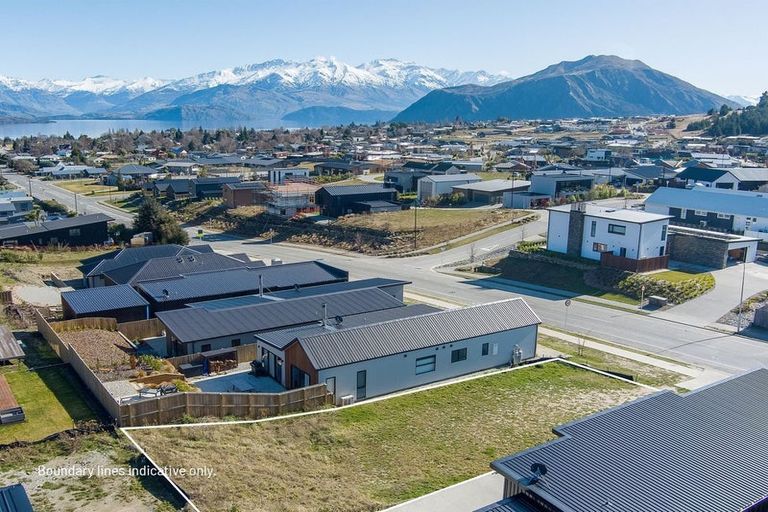 Photo of property in 211 Aubrey Road, Wanaka, 9305