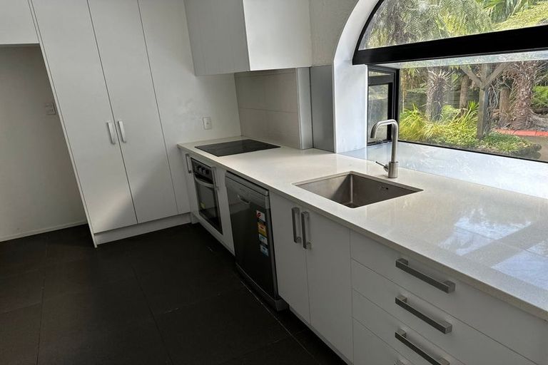 Photo of property in 706 Ponga Road, Opaheke, Papakura, 2584