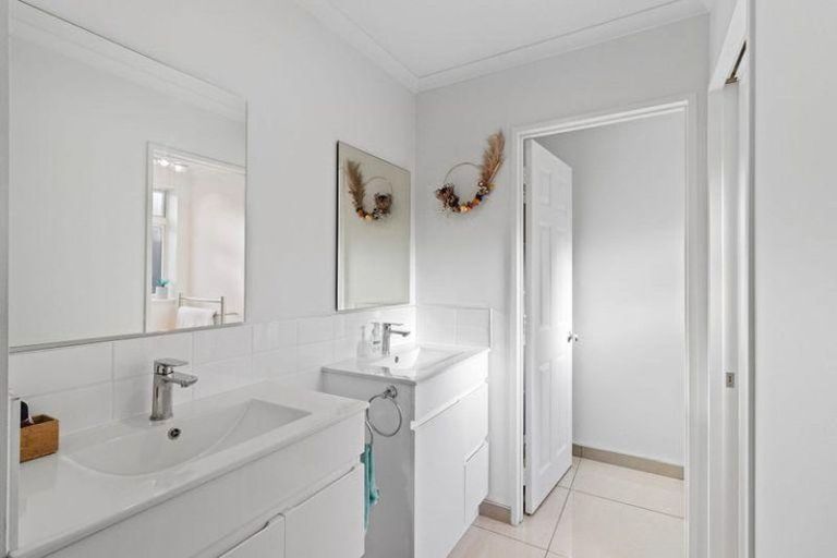 Photo of property in 4 Vermont Court, Huntington, Hamilton, 3210