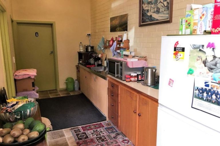 Photo of property in 20 Water Street, Kaitangata, 9210