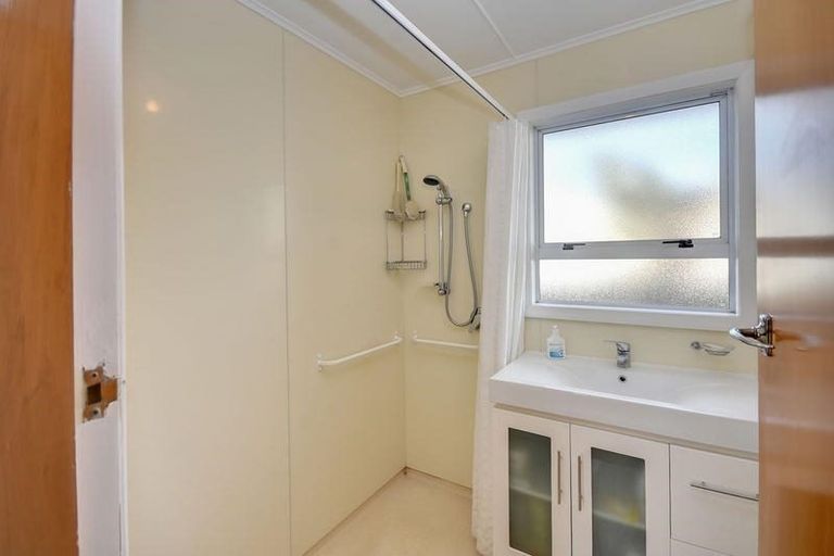 Photo of property in 32 Mcdonald Street, Mosgiel, 9024