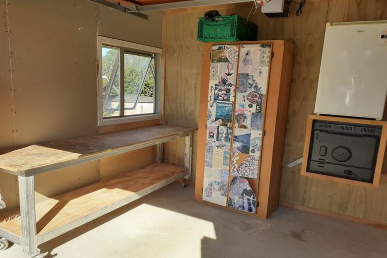 Photo of property in 46 Bays Road, Orere Point, Papakura, 2585