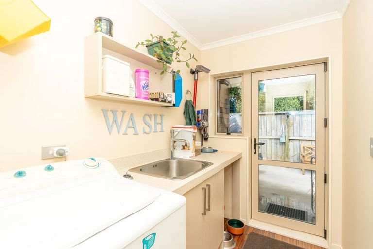 Photo of property in 3 Nottingham Drive, Hamilton East, Hamilton, 3216