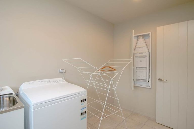 Photo of property in 30 Pacific Avenue, Poraiti, Napier, 4112