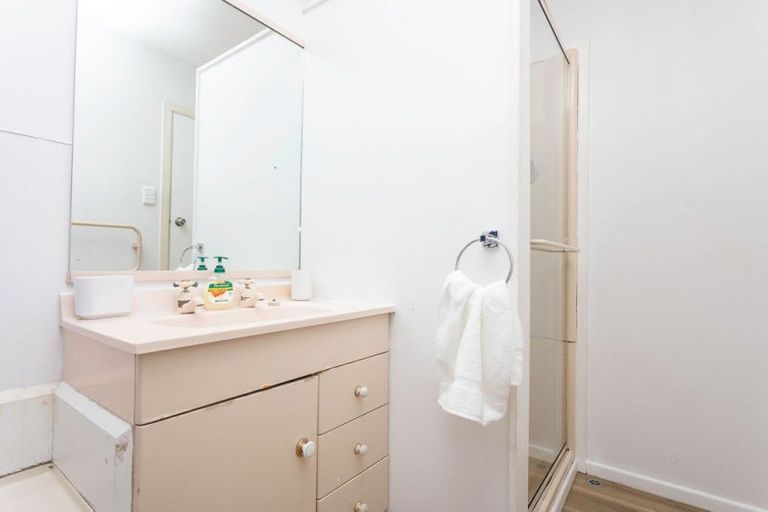 Photo of property in 3 Heretaunga Road, Maharahara, Dannevirke, 4972