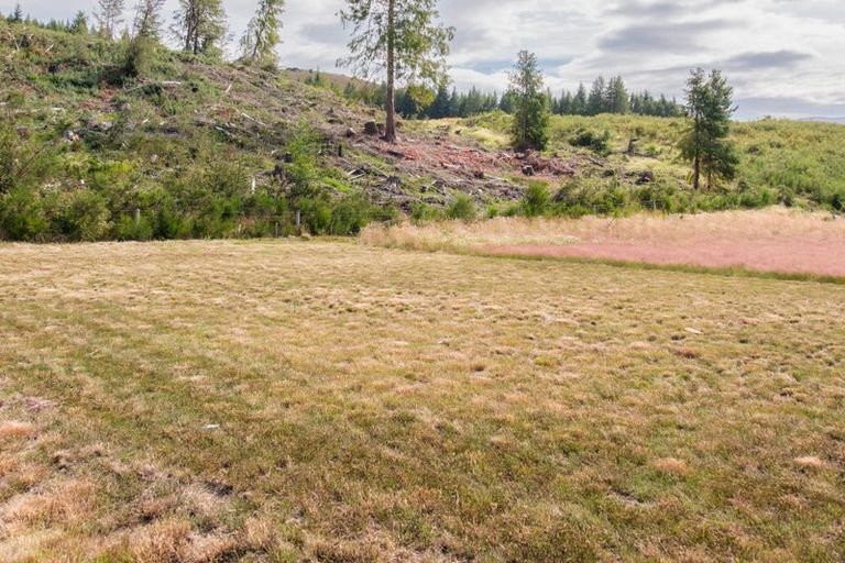 Photo of property in 32 Luge Loop, Castle Hill, 7580