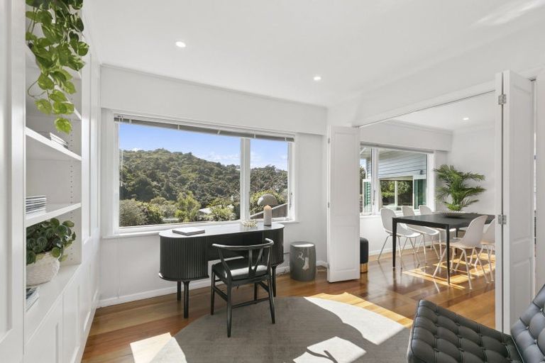 Photo of property in 34 Spencer Street, Crofton Downs, Wellington, 6035