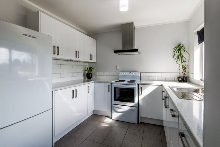 Photo of property in 62 Pomaria Road, Henderson, Auckland, 0610