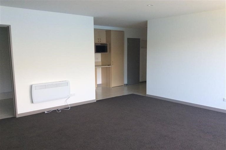 Photo of property in La Residence Du Lac, 26/527 Frankton Road, Queenstown, 9300