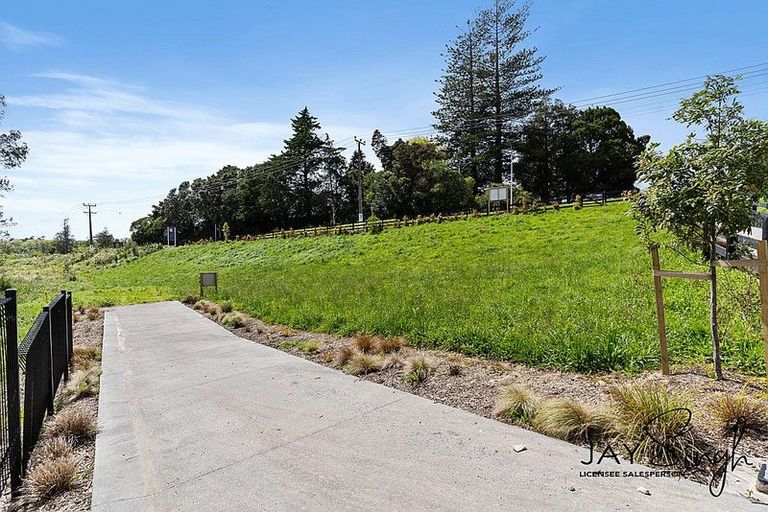 Photo of property in 3 Kaihuia Lane, Clevedon, 2582