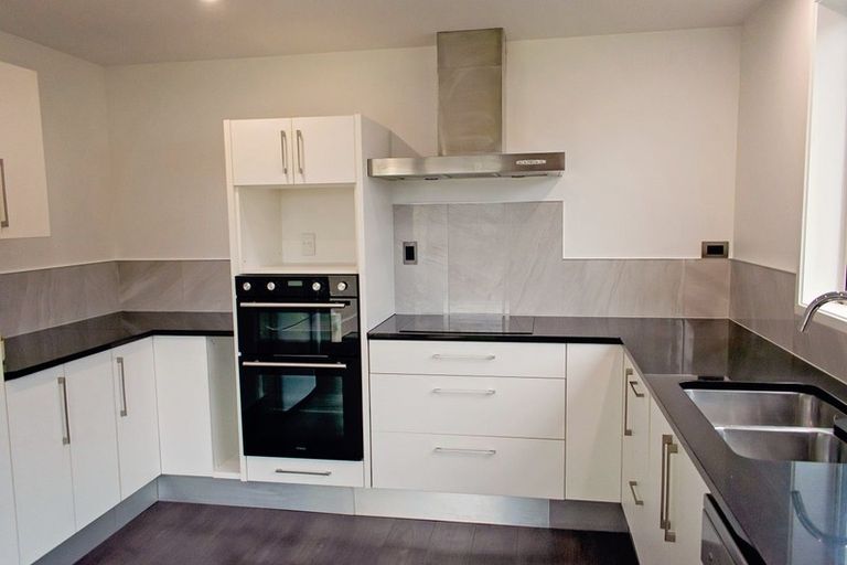 Photo of property in 292 Tay Street, Turnbull Thomson Park, Invercargill, 9810