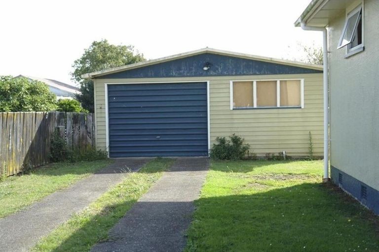 Photo of property in 47 Wilson Street, Waverley, 4510