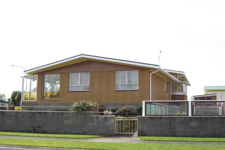 Photo of property in 13 Rewa Street, Inglewood, 4330