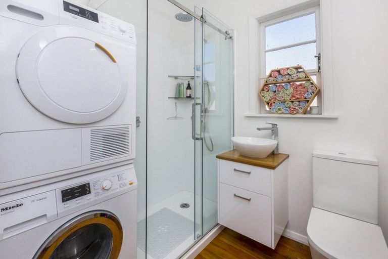 Photo of property in 7 York Avenue, Heretaunga, Upper Hutt, 5018