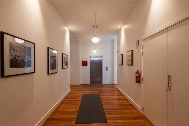 Photo of property in Augusta Apartments, 30/254 Willis Street, Te Aro, Wellington, 6011