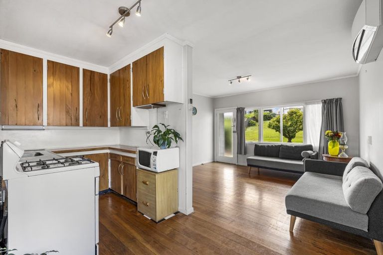 Photo of property in 17 Main Road, Raglan, 3225
