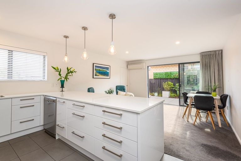 Photo of property in 1/26 Geraldine Street, Edgeware, Christchurch, 8013