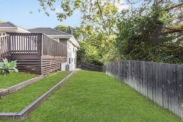 Photo of property in 21 Croydon Road, New Lynn, Auckland, 0600