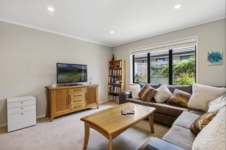 Photo of property in 6 Karearea Drive, Coastlands, Whakatane, 3120