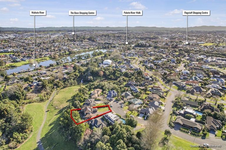 Photo of property in 18 Longwood Place, Harrowfield, Hamilton, 3210